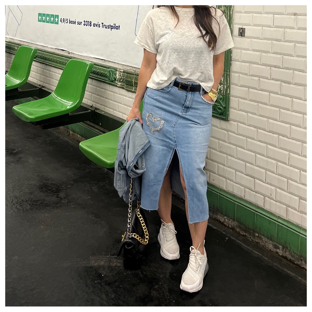 34 PARIS CHIC JEAN SKIRT - Picture 2 of 4